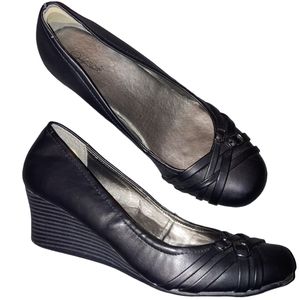 Women's Wedge Heeled Dress Shoes, Black, Size 10, Jaclyn Smith "Quincie"